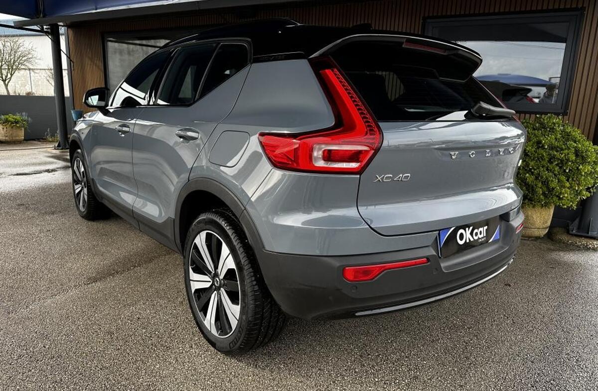 VOLVO XC40 Recharge Core