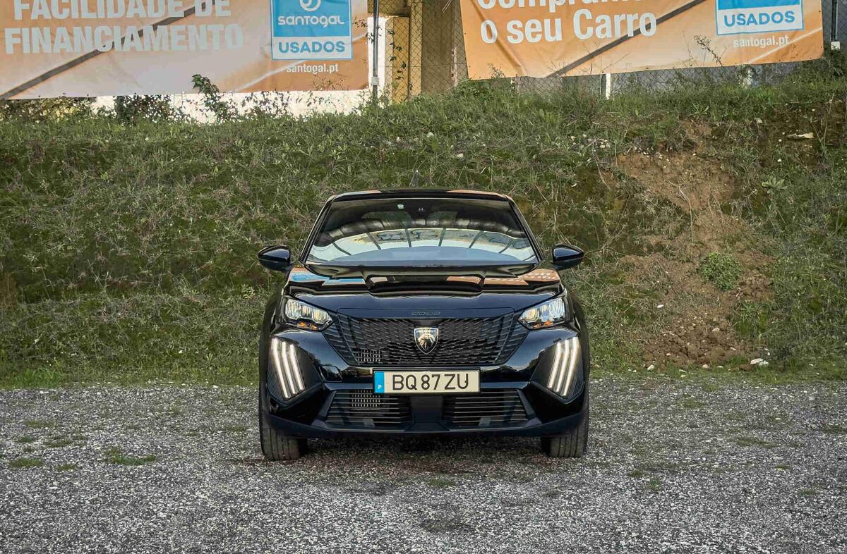 PEUGEOT 2008 1.2 PureTech Style