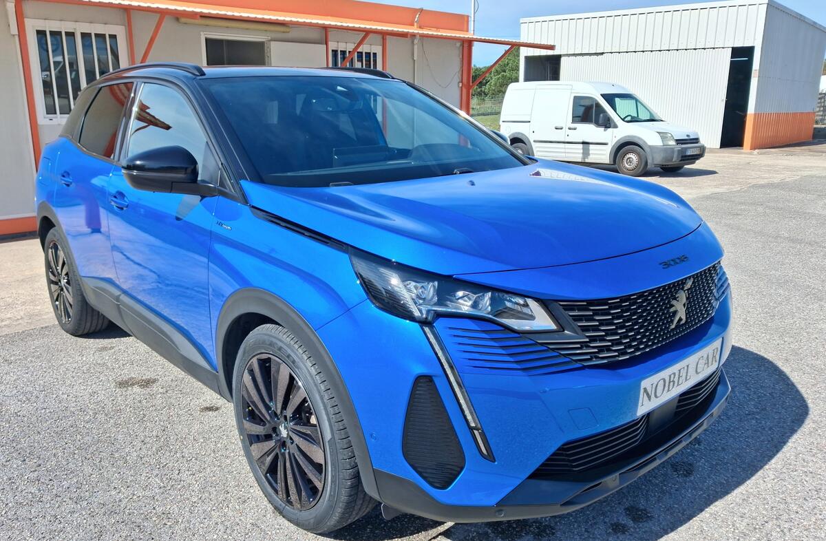 PEUGEOT 3008 1.6 Hybrid GT Pack e-EAT8