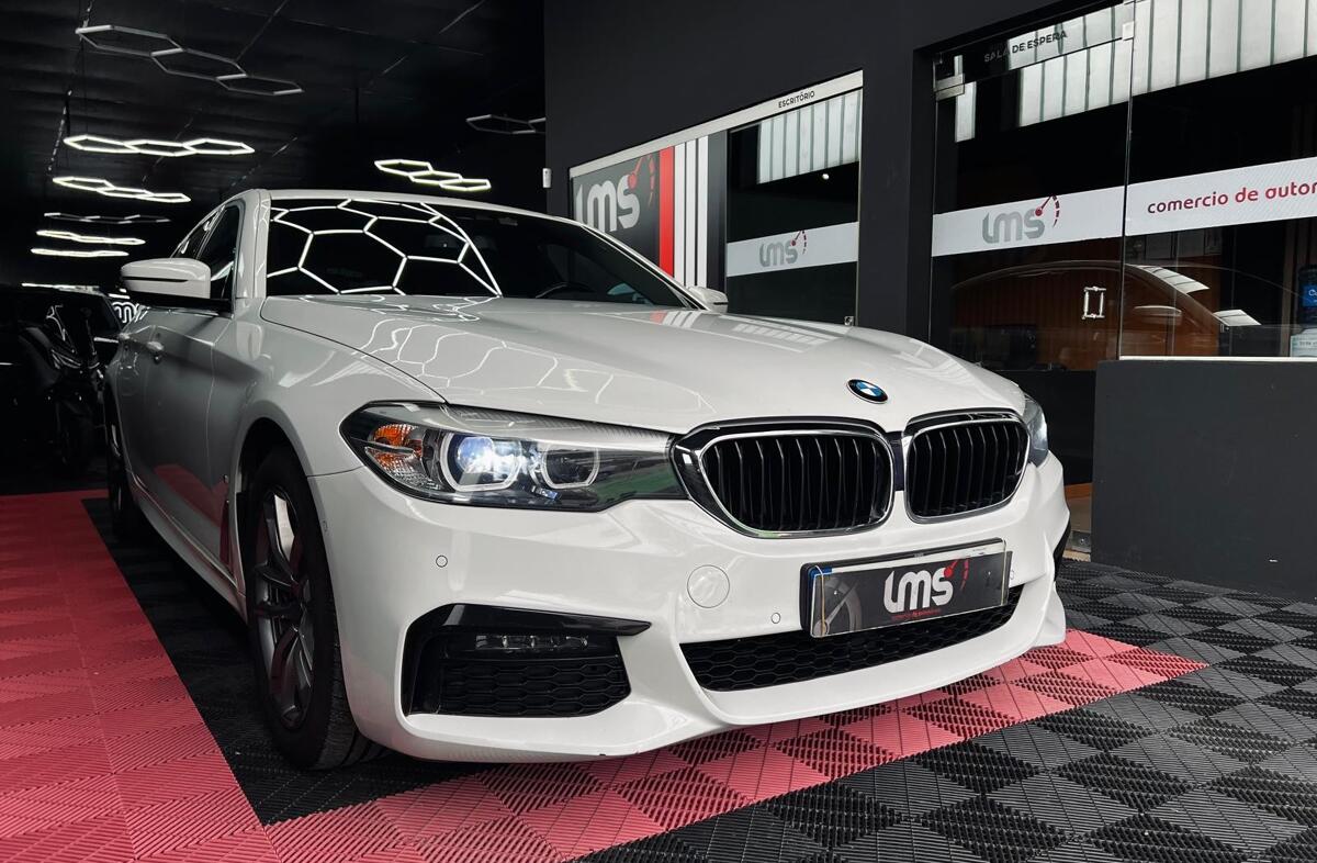 BMW Serie-5 530 e iPerformance Pack M