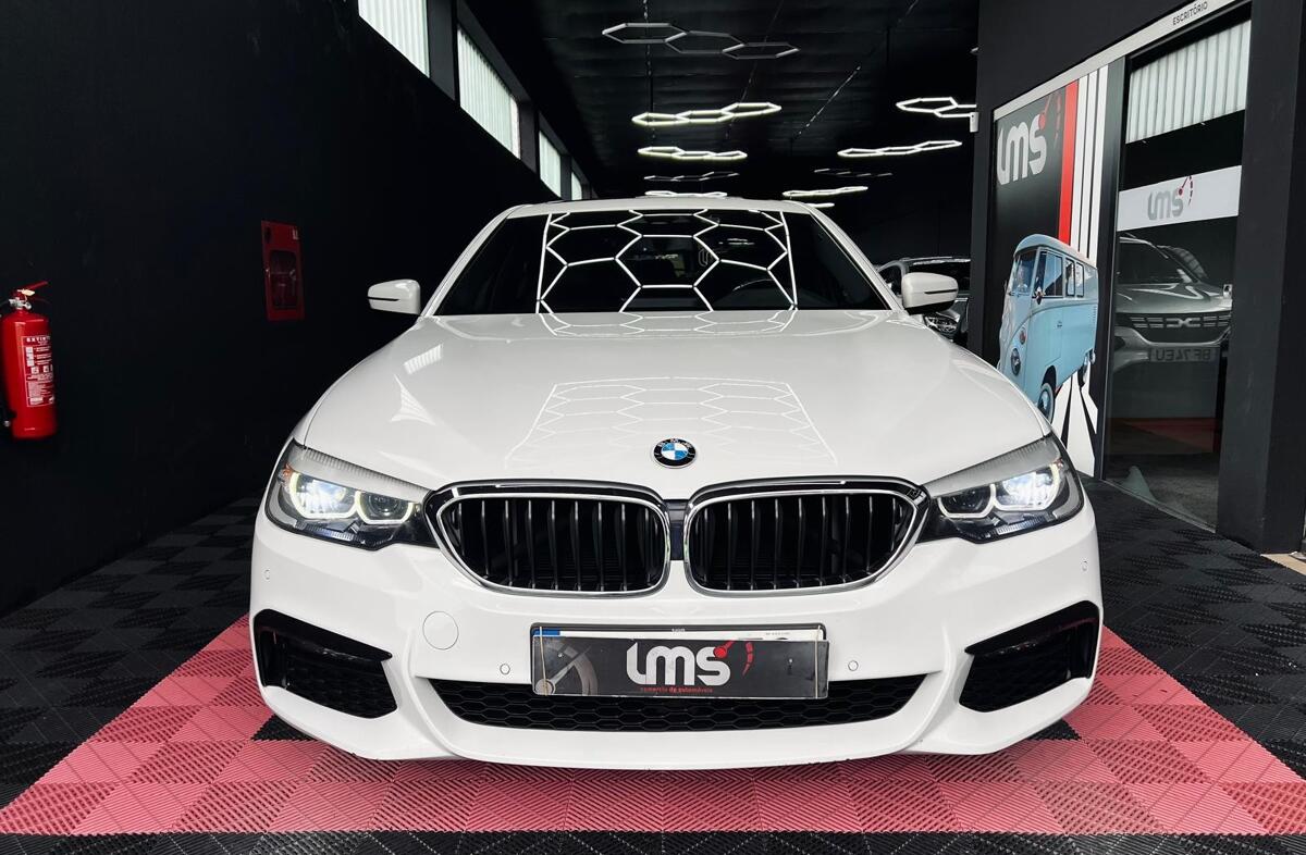 BMW Serie-5 530 e iPerformance Pack M