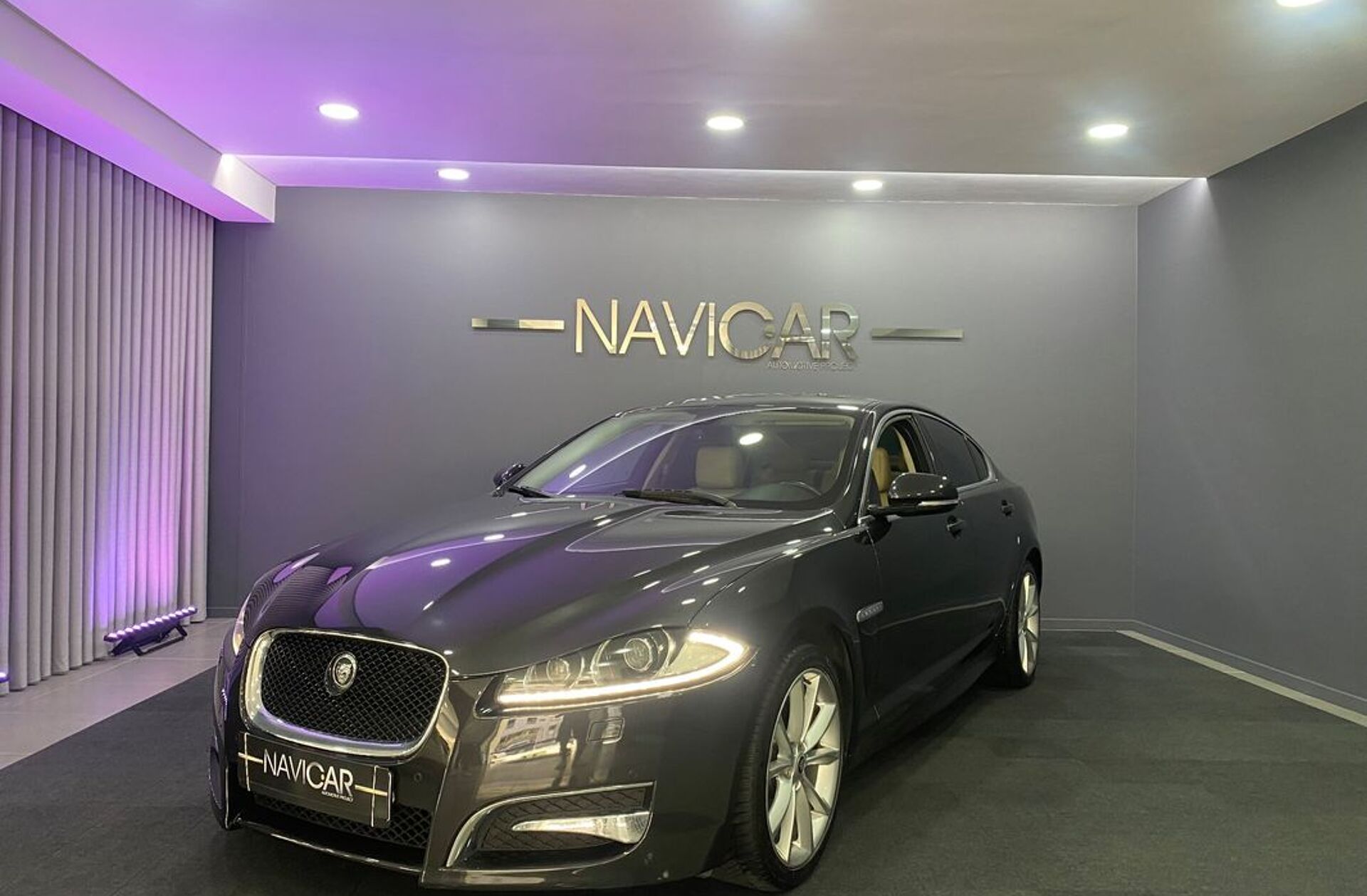 JAGUAR XF 2.2 D Classic
