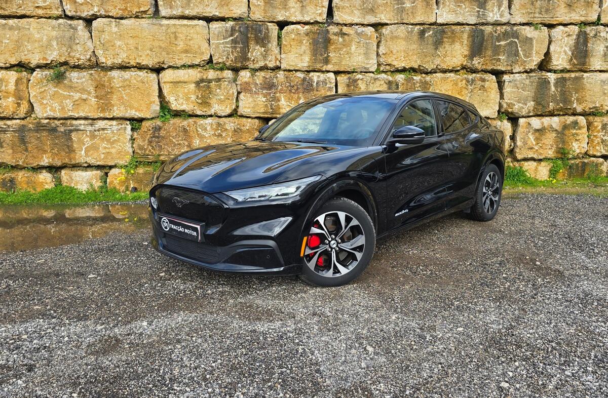 FORD Mustang Mach-E GT AWD