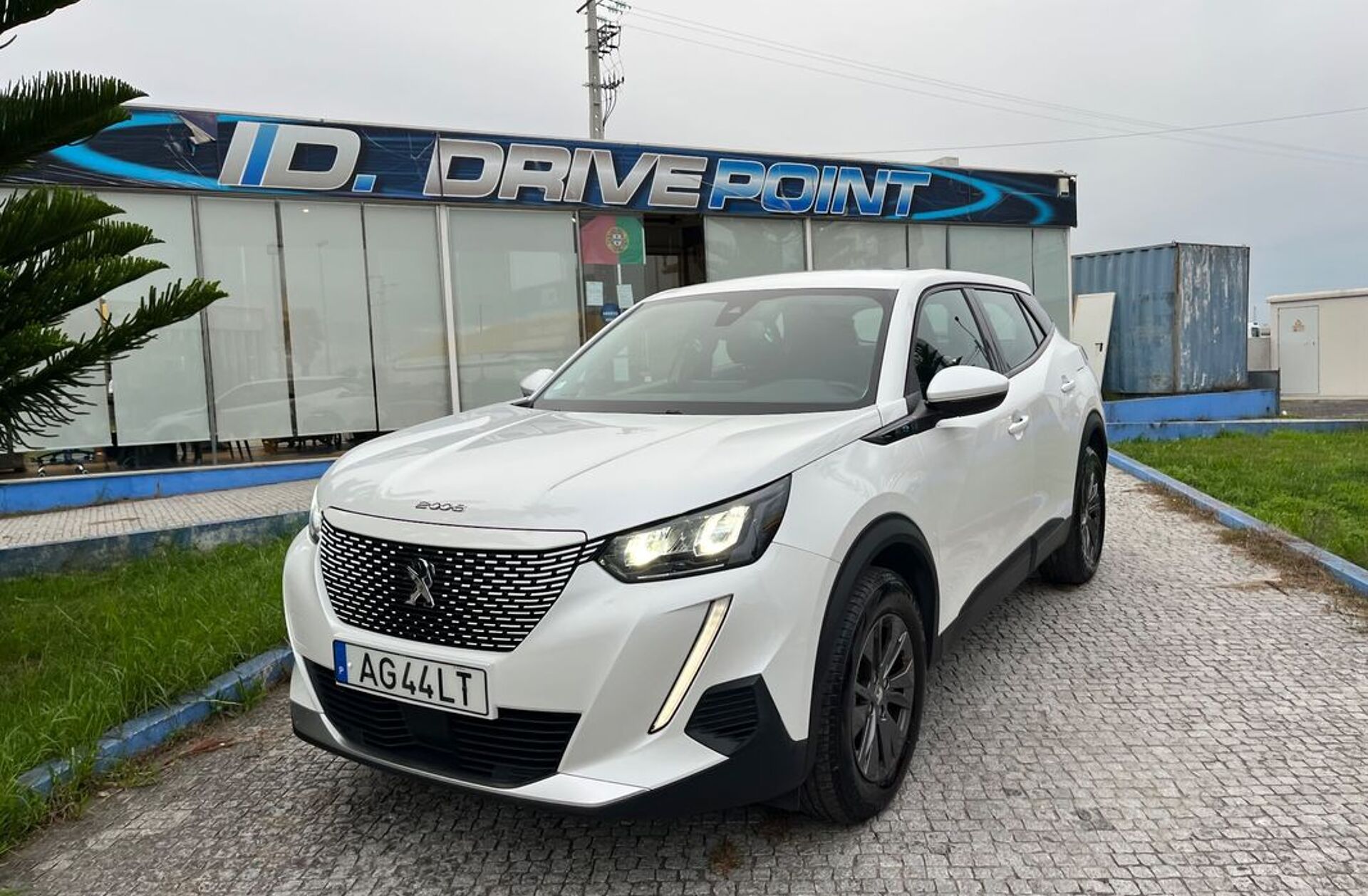 PEUGEOT 2008 e- 50 kWh GT