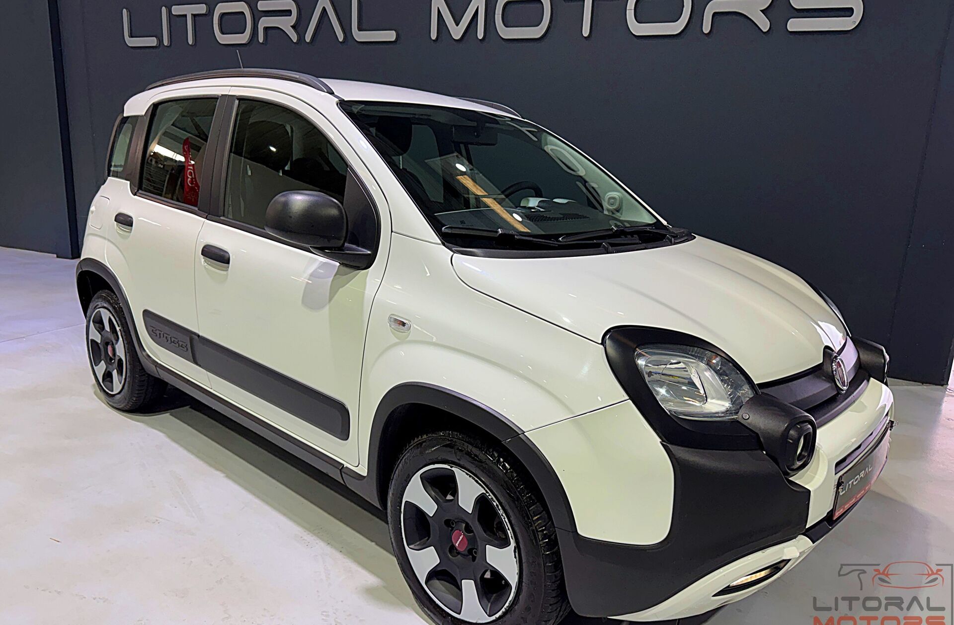 FIAT Panda 1.0 Hybrid Cross