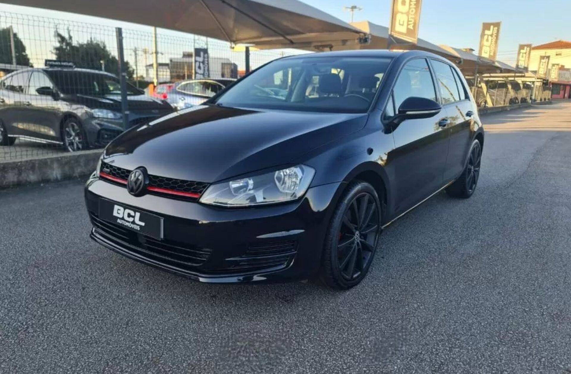 VOLKSWAGEN Golf 1.6 TDi Highline
