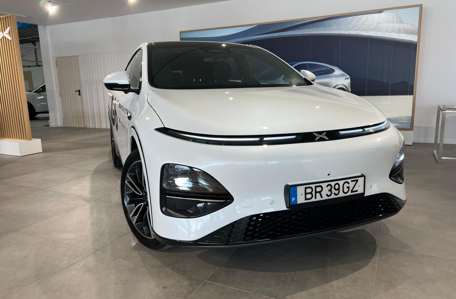 XPENG G6 87.5 kWh AWD Performance