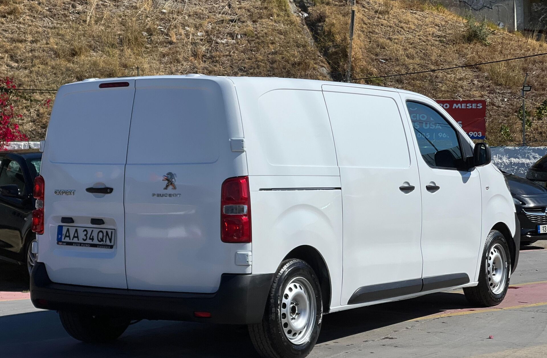 PEUGEOT Expert 1.5 BlueHDi L1H1 Premium Compact