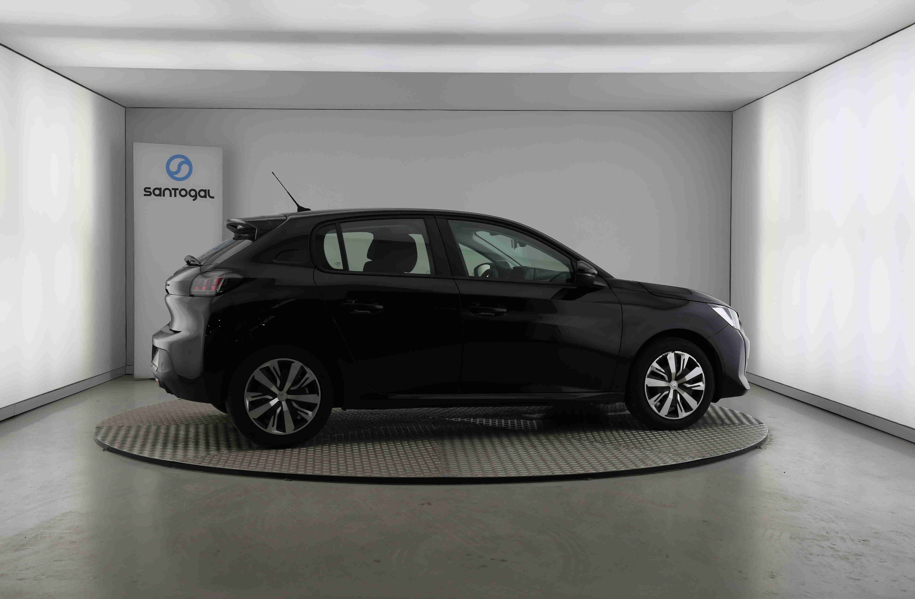 PEUGEOT 208 1.2 PureTech Active Pack