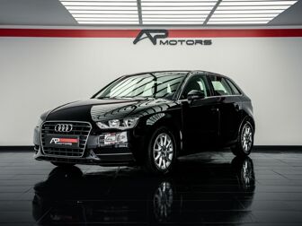 AUDI A3 1.6 TDI Attraction