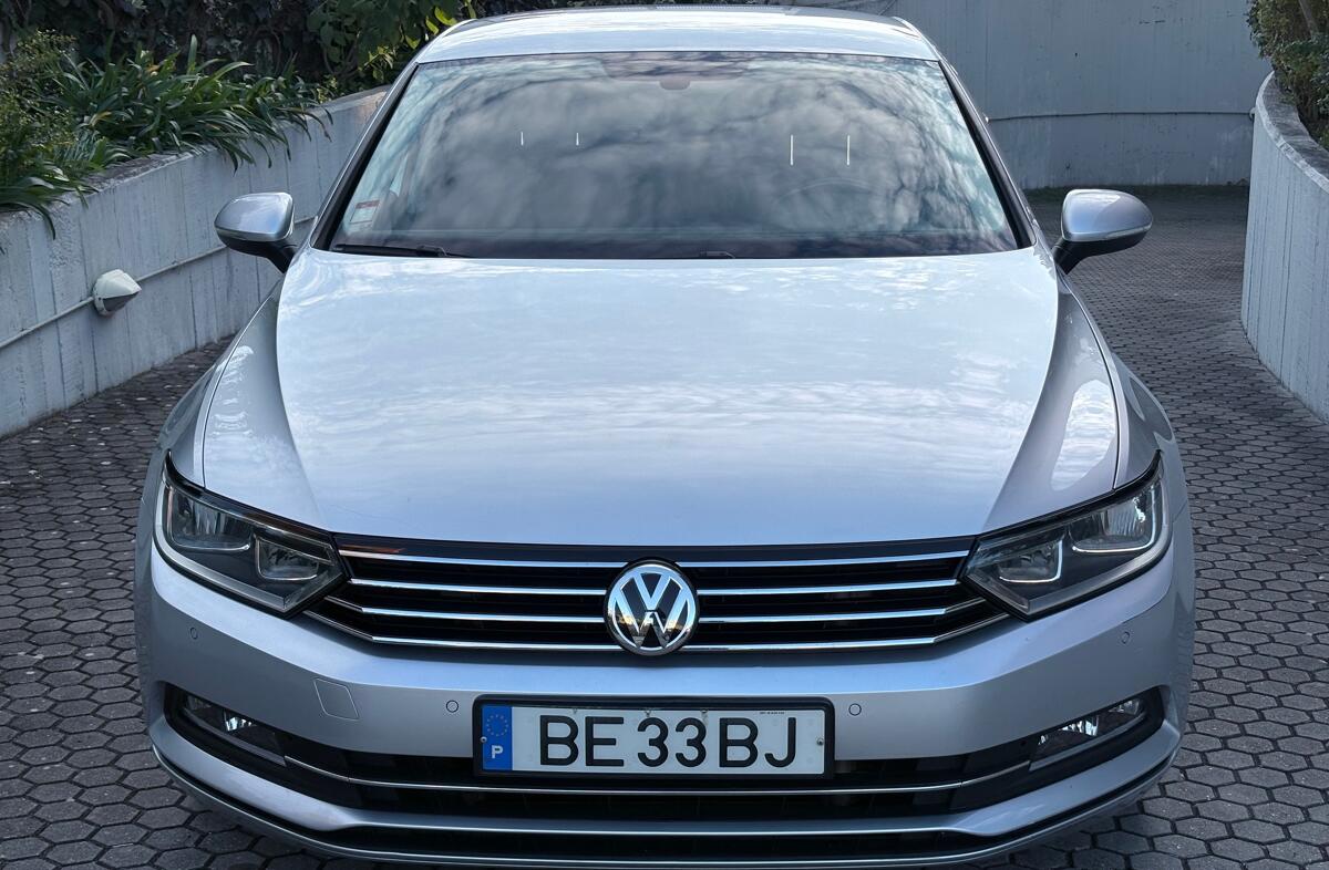 VOLKSWAGEN Passat 2.0 TDi Confortline DSG