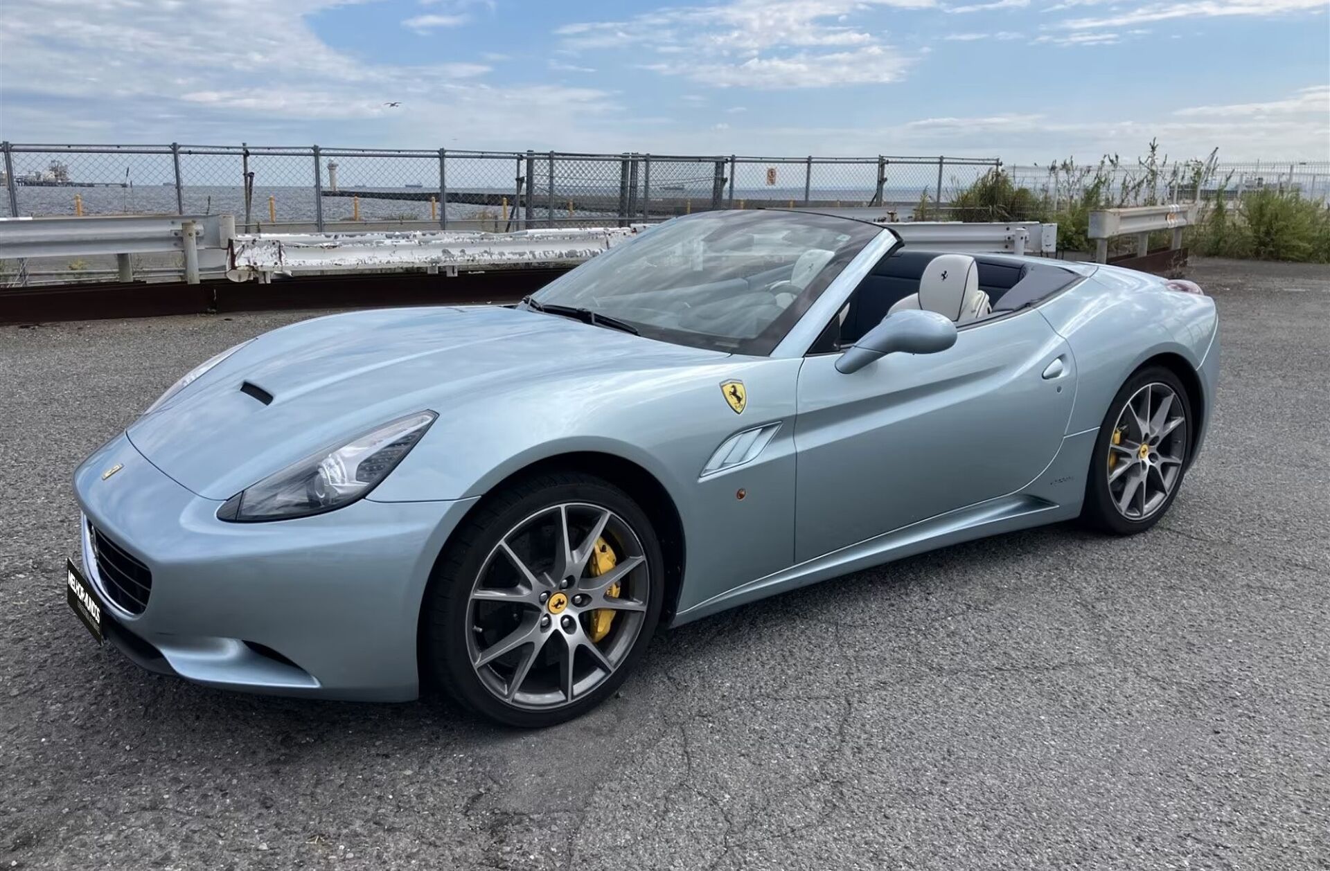 FERRARI California California