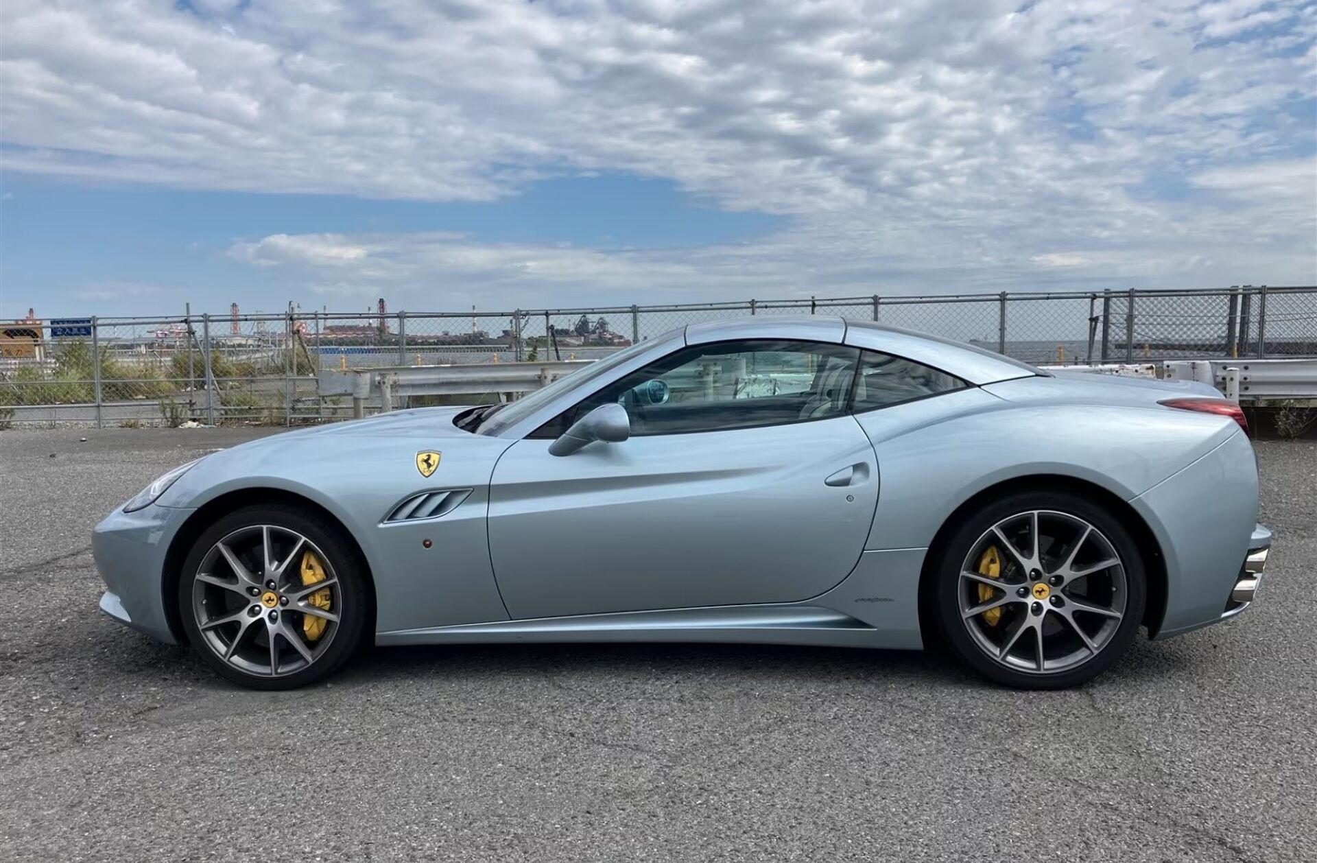 FERRARI California California