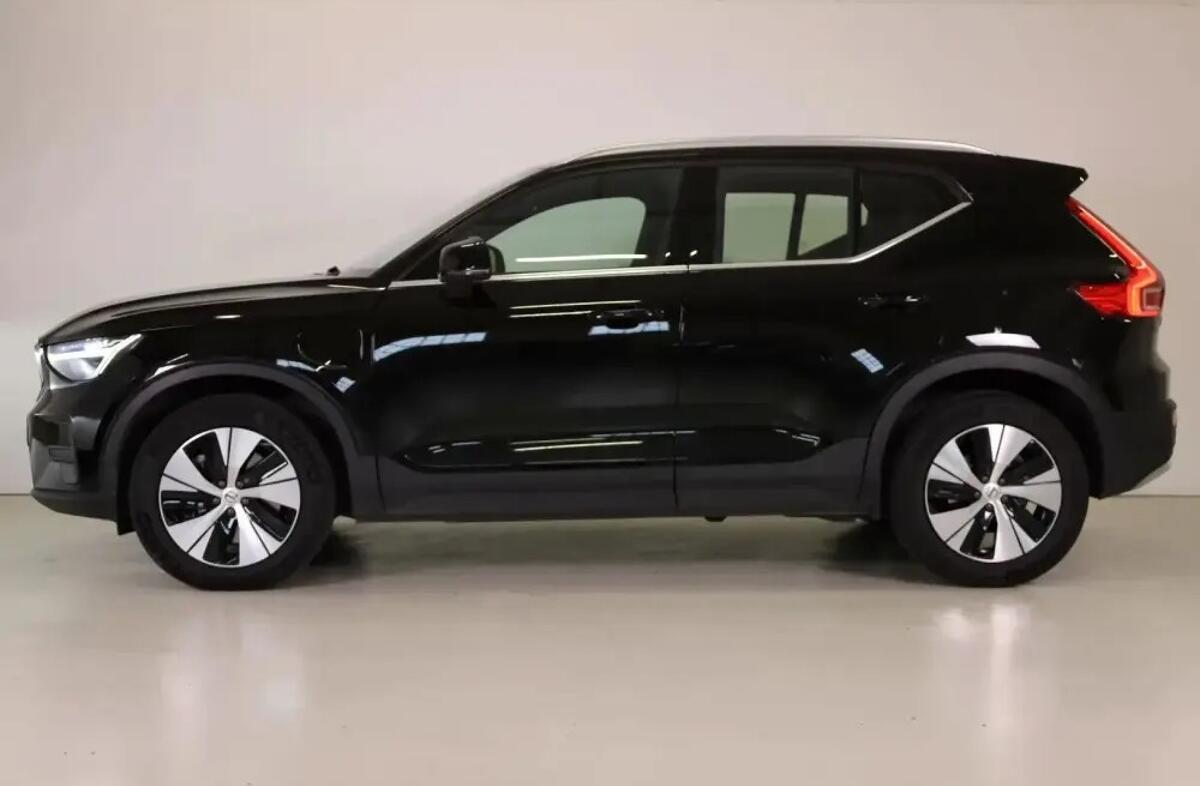 VOLVO XC40 1.5 T5 PHEV Plus Dark