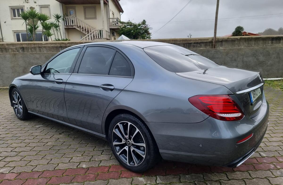 MERCEDES Classe E E 220 d Avantgarde