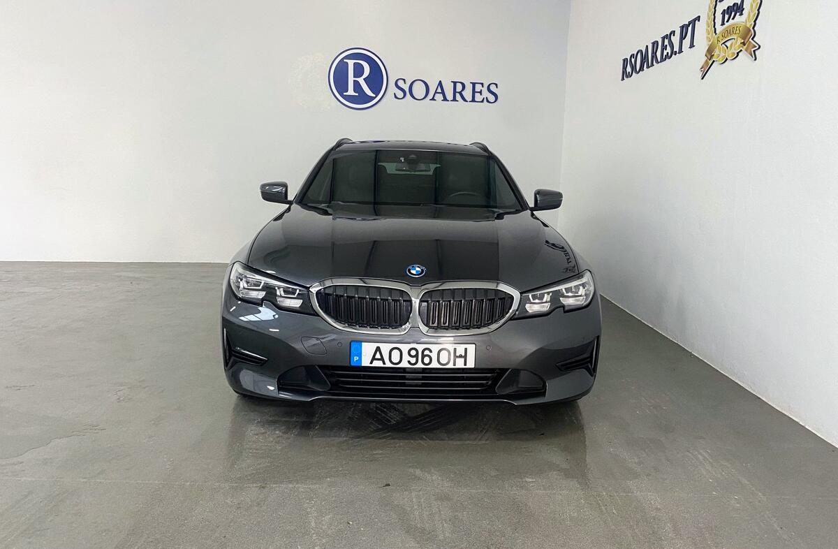 BMW Serie-3 320 e Touring Corporate Edition Auto