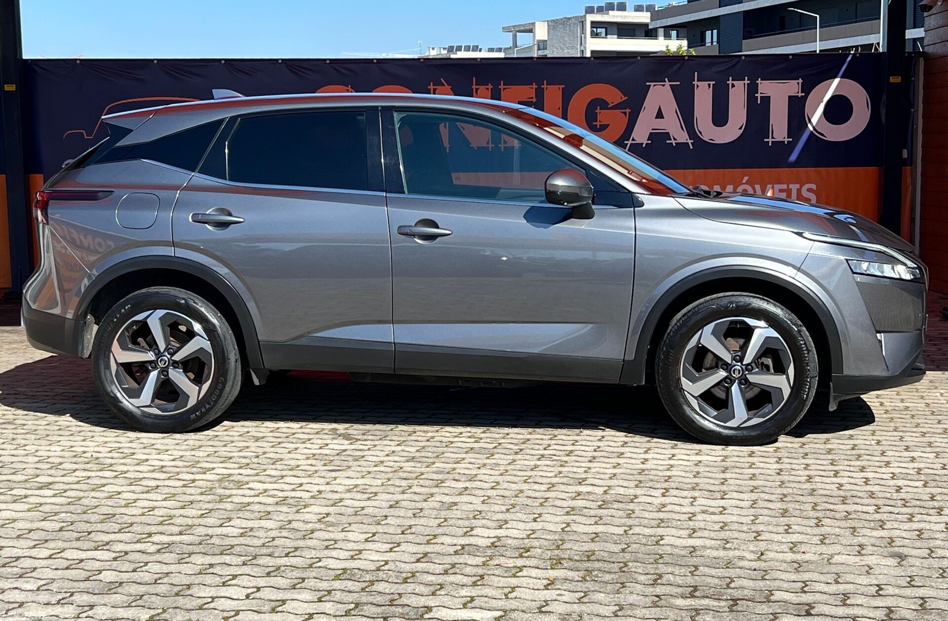 NISSAN Qashqai 1.3 DIG-T Tekna+ Xtronic