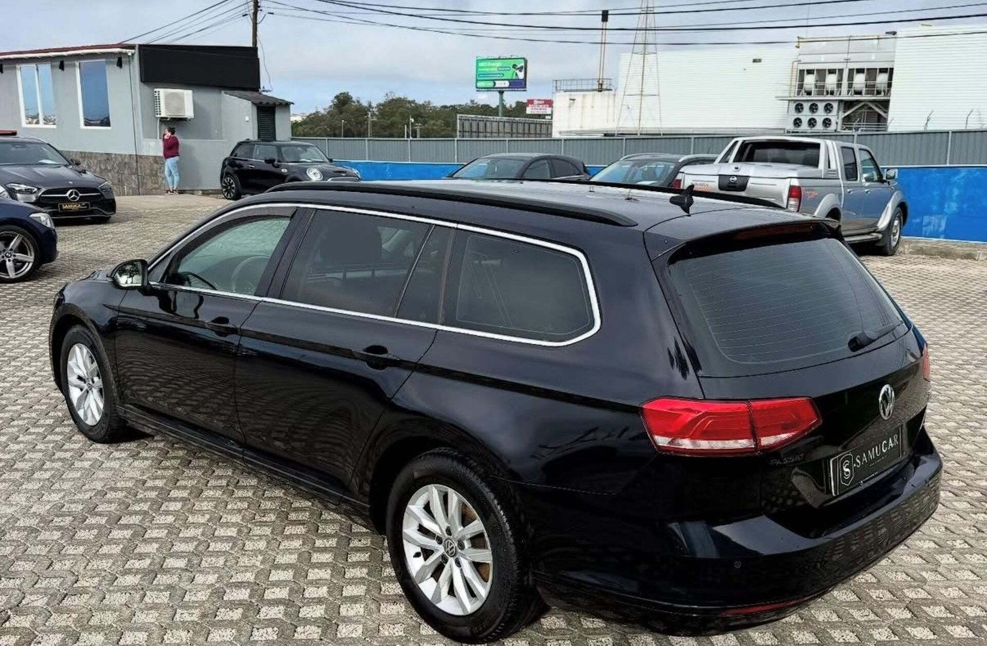 VOLKSWAGEN Passat 2.0 TDi Confortline