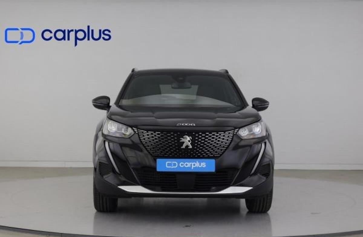 PEUGEOT 2008 1.2 PureTech Allure EAT8