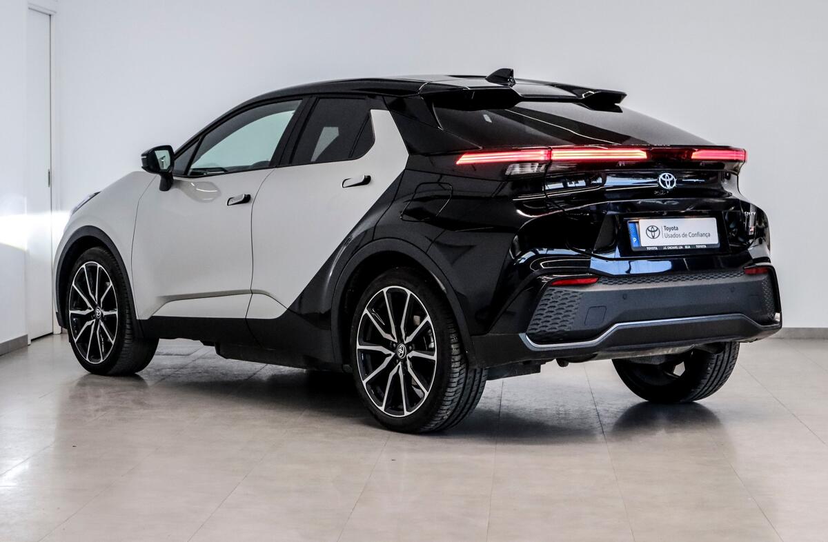 TOYOTA C-HR 2.0 HDF Plug-in GR Sport Premiere Edition