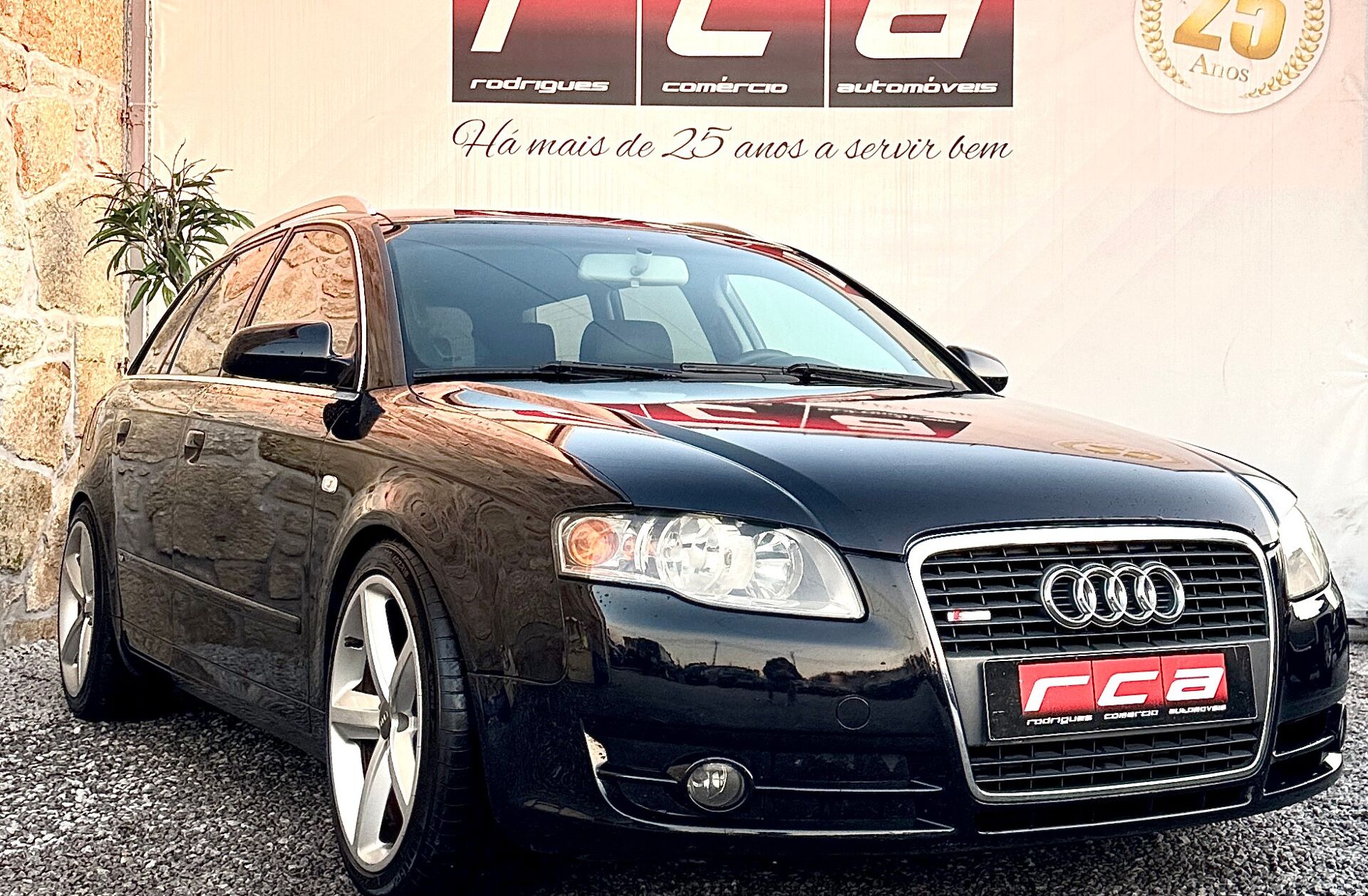 AUDI A4 2.0 TDi S-line
