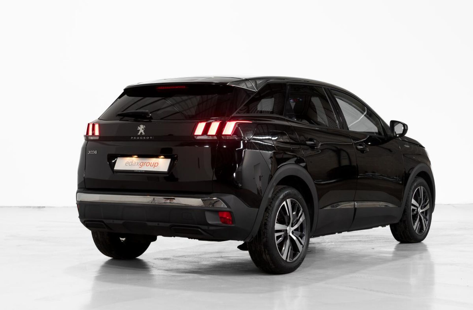 PEUGEOT 3008 1.5 BlueHDi Allure