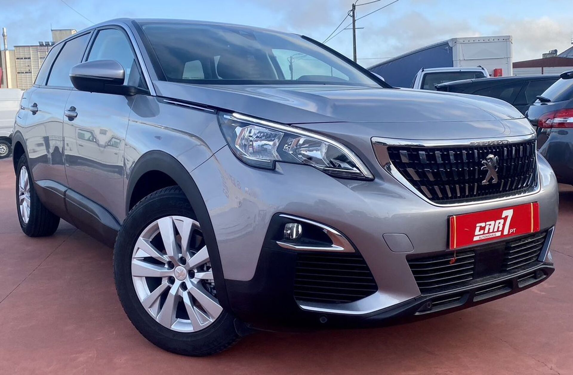 PEUGEOT 5008 1.5 BlueHDi Allure EAT8