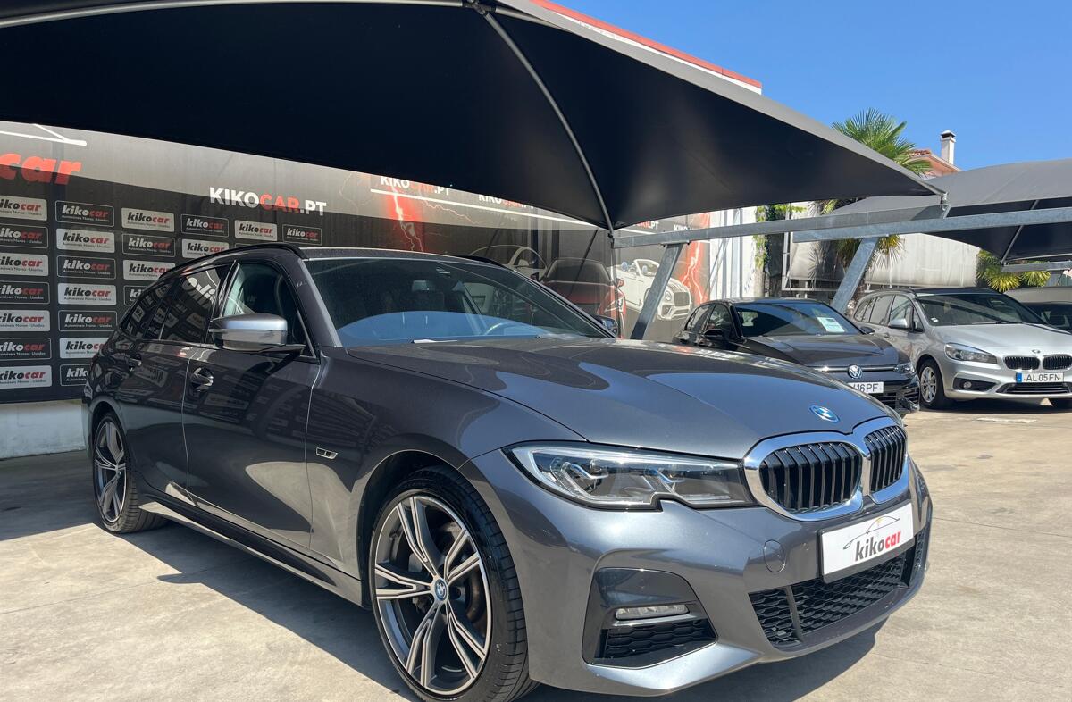 BMW Serie-3 330 e Touring Pack M Auto