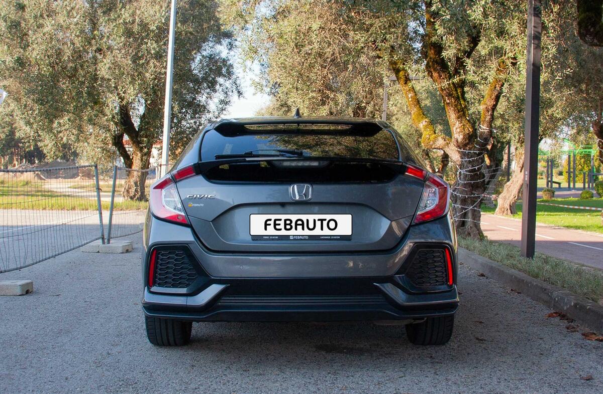 HONDA Civic 1.0 i-VTEC Executive