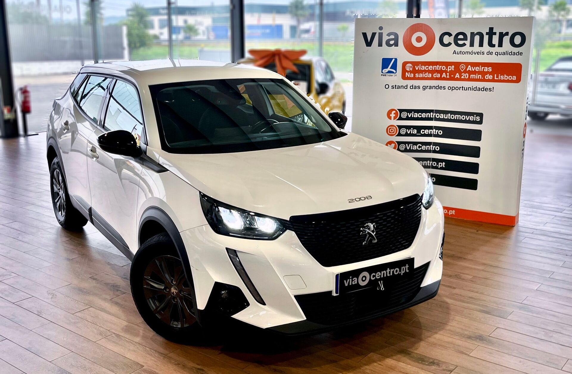 PEUGEOT 2008 1.2 PureTech Active Pack