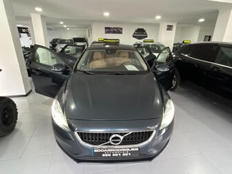 VOLVO V40 2.0