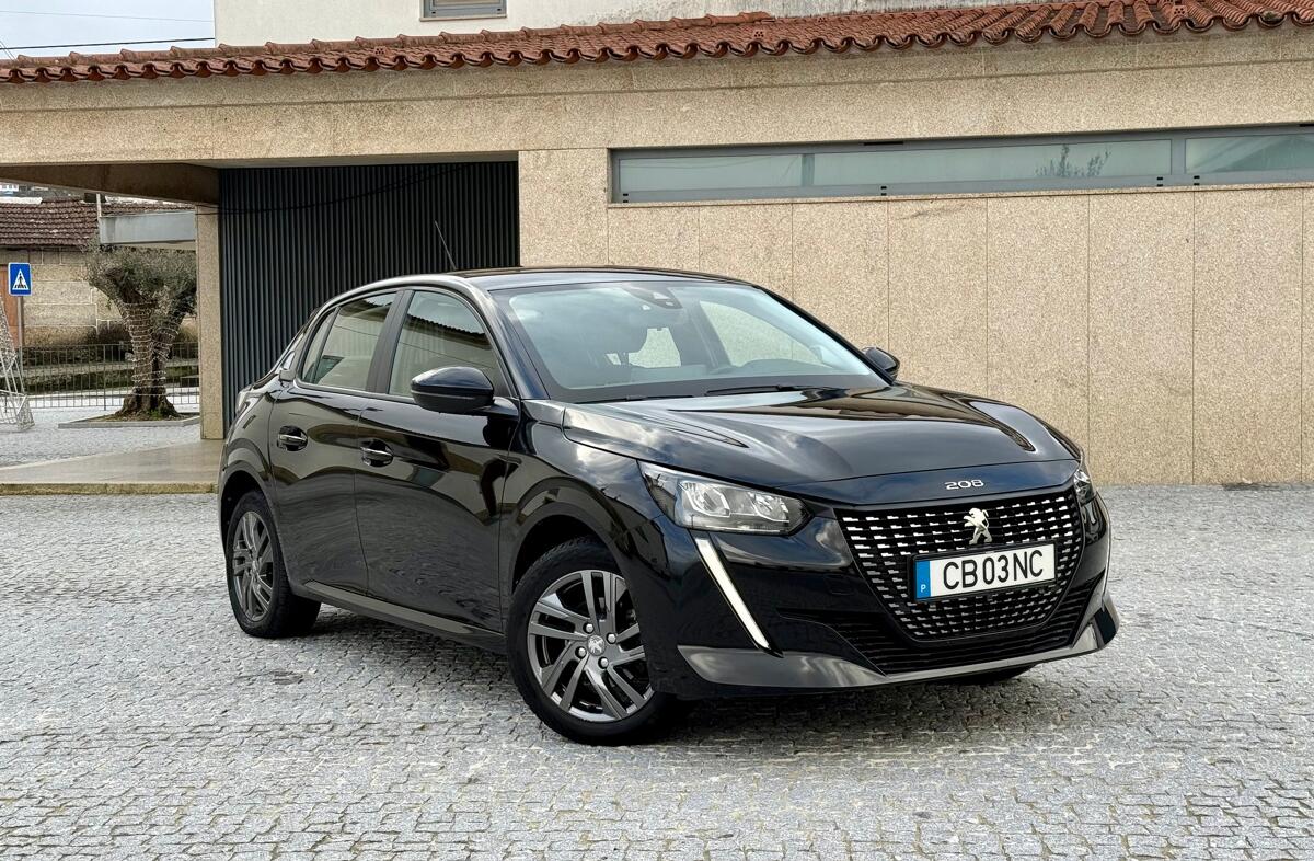 PEUGEOT 208 1.2 PureTech Active Pack