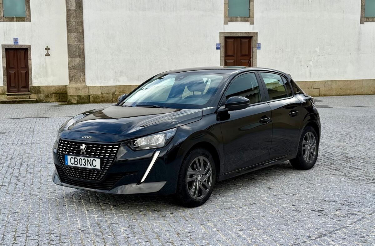 PEUGEOT 208 1.2 PureTech Active Pack