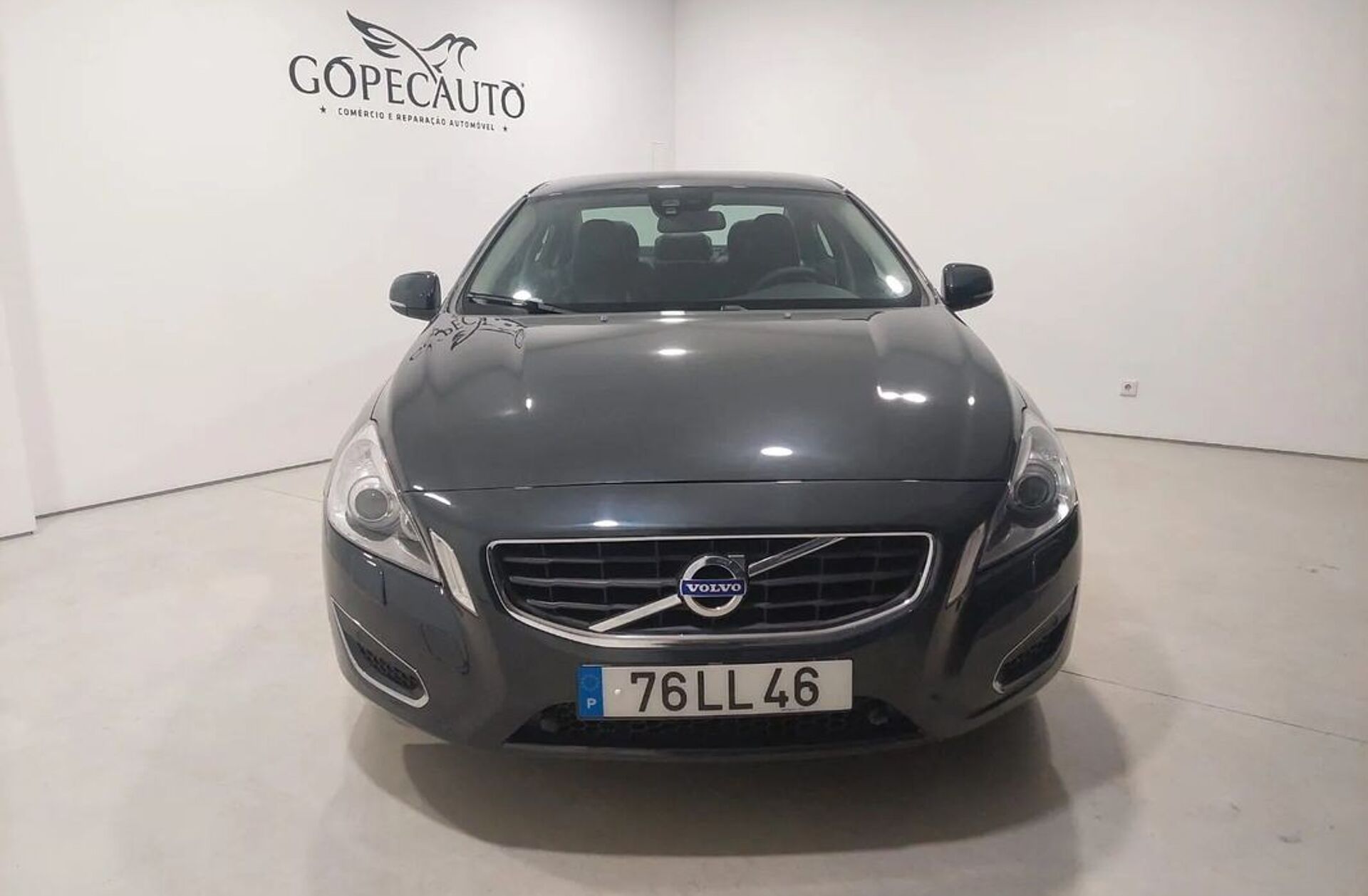 VOLVO V60 2.0 D3 Momentum