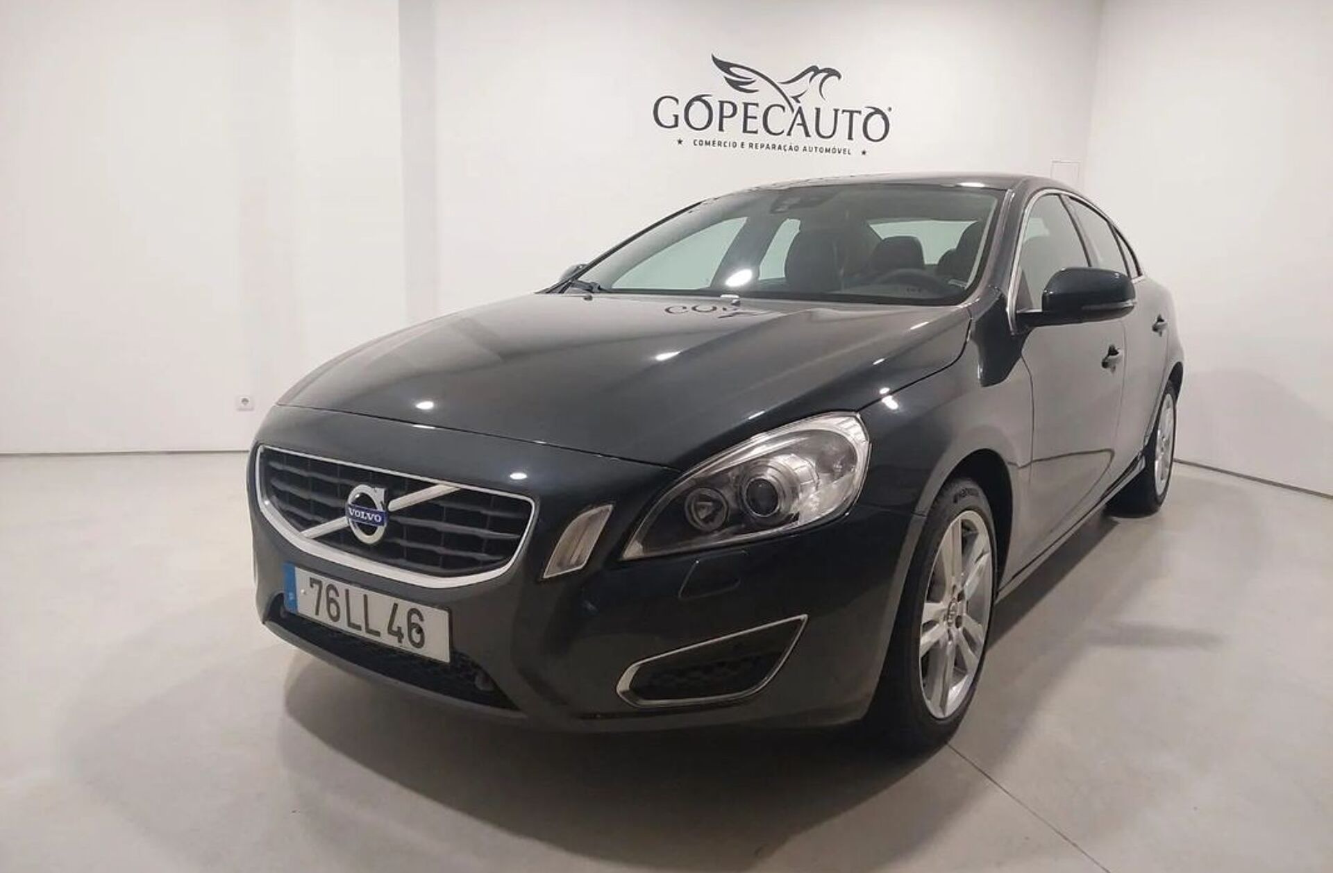 VOLVO V60 2.0 D3 Momentum