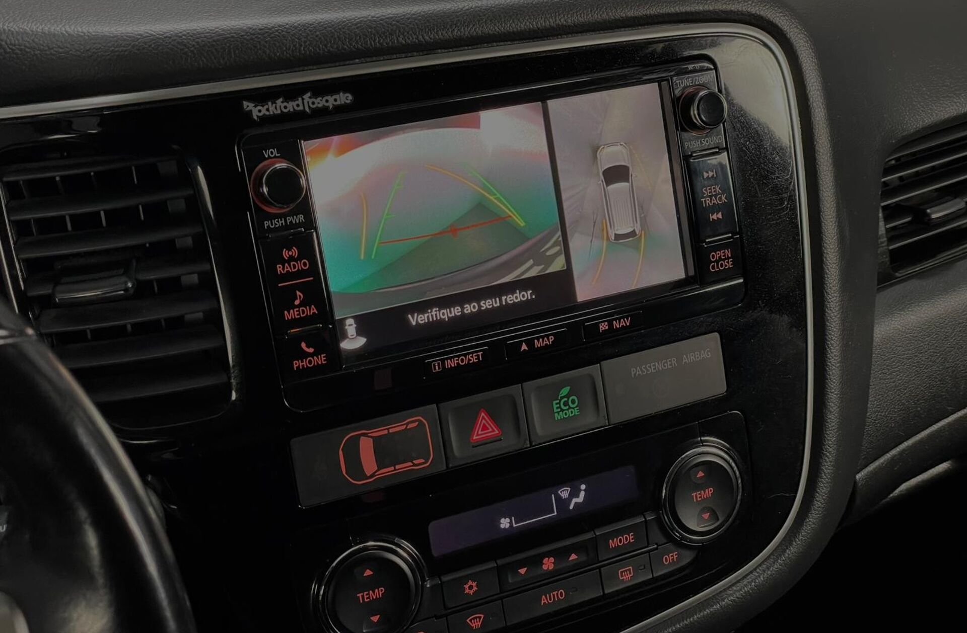 MITSUBISHI Outlander 2.0 PHEV Intense Navi