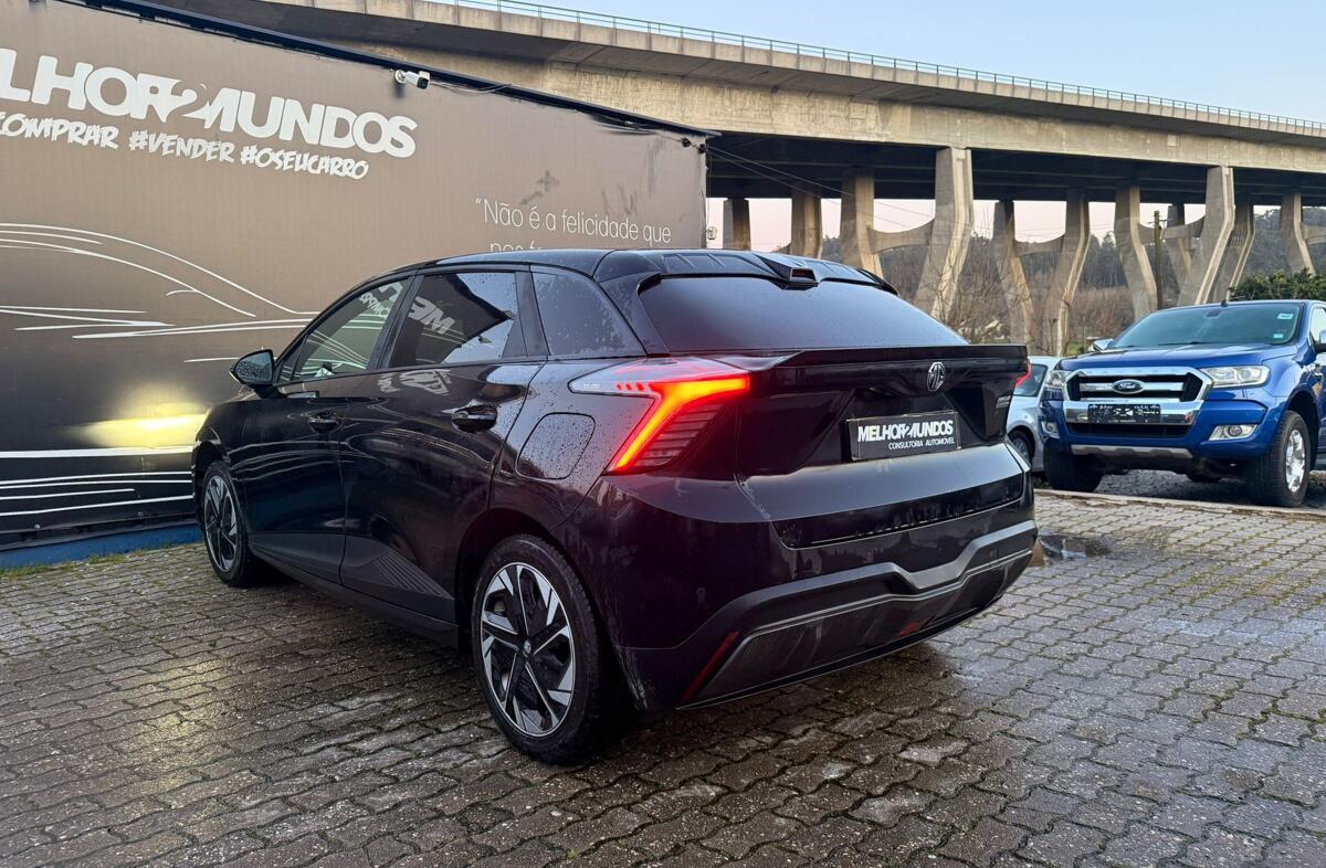 MG MG4 64 kWh Comfort