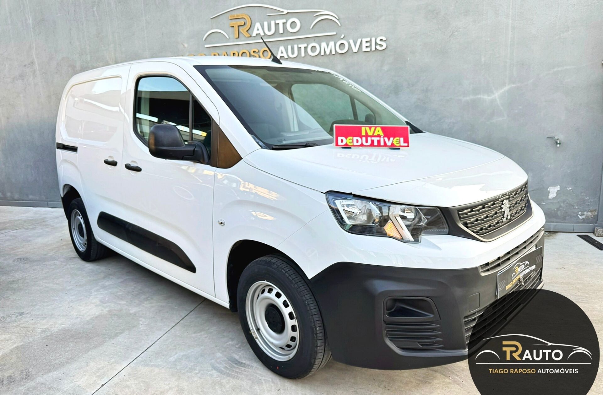 PEUGEOT Partner 1.5 BlueHDi Pro Standard