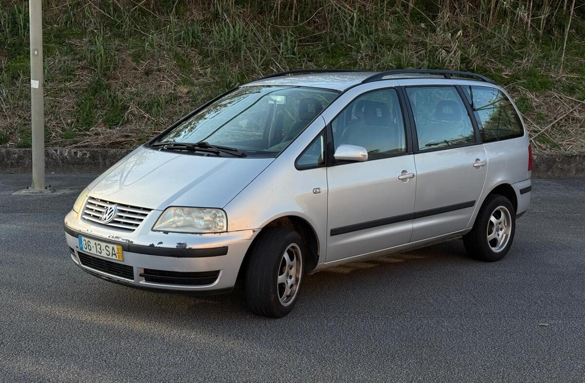 VOLKSWAGEN Sharan 1.4 TSI Confortline