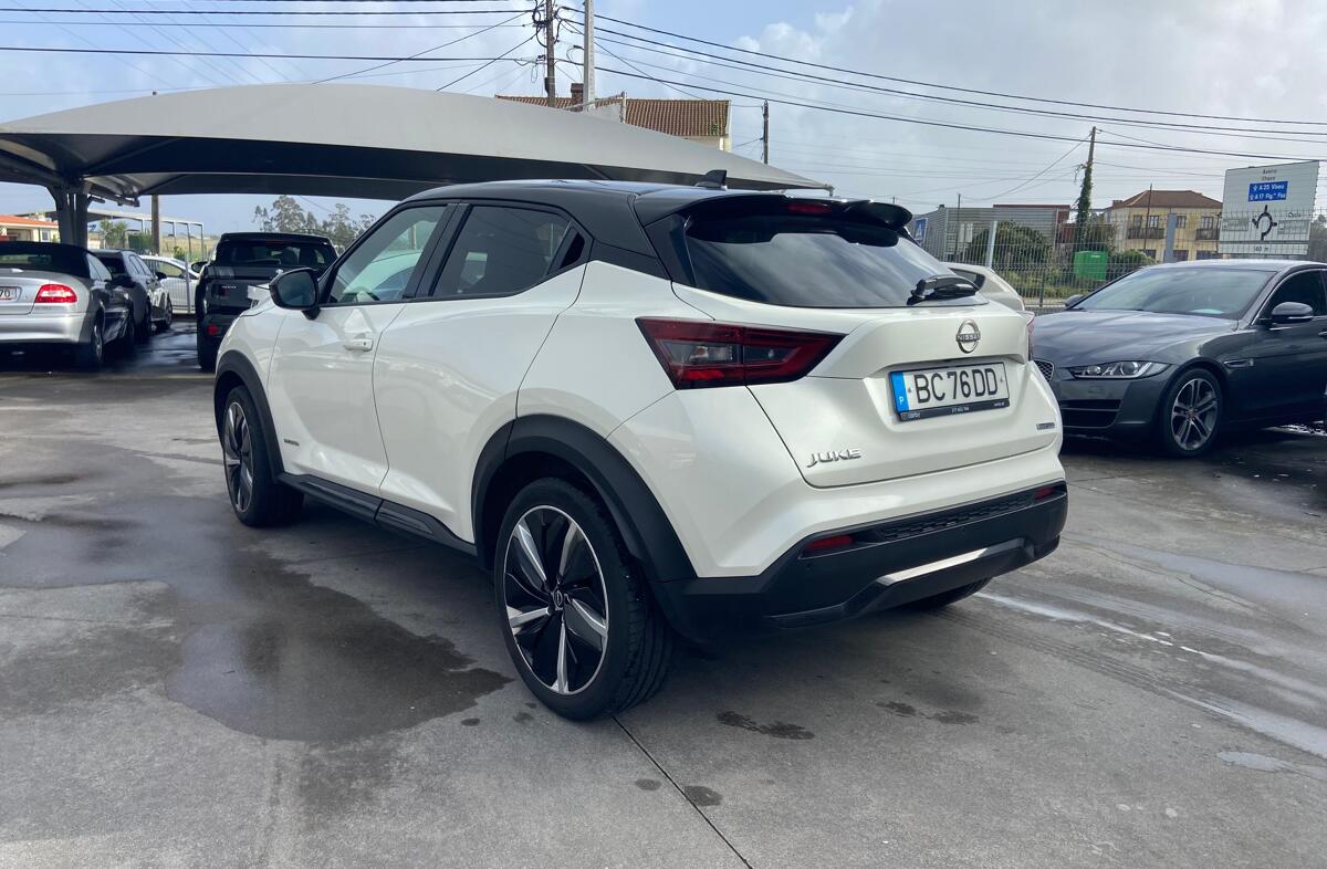 NISSAN Juke 1.6 Hybrid N-Design Black