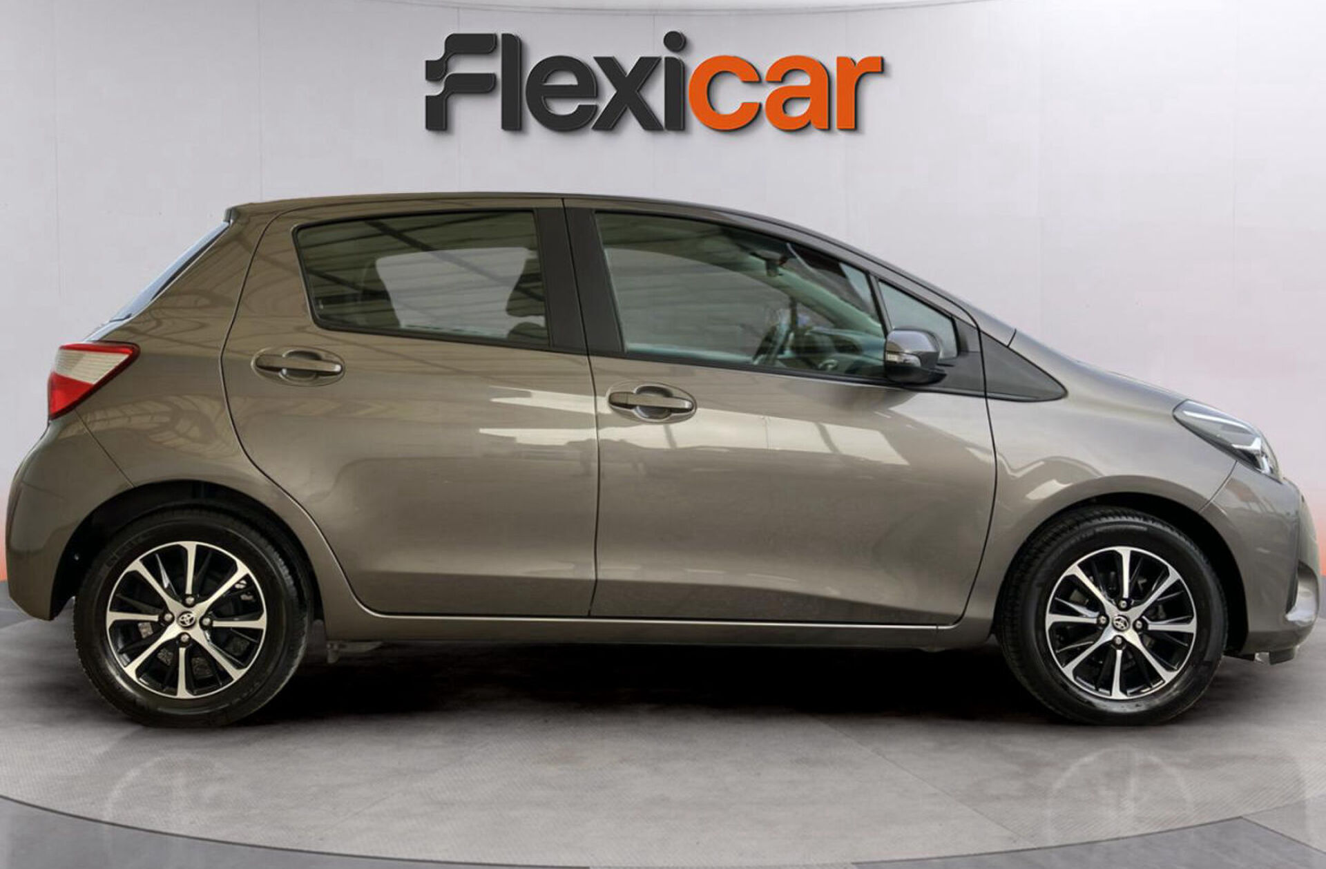 TOYOTA Yaris 1.0 VVT-i Comfort