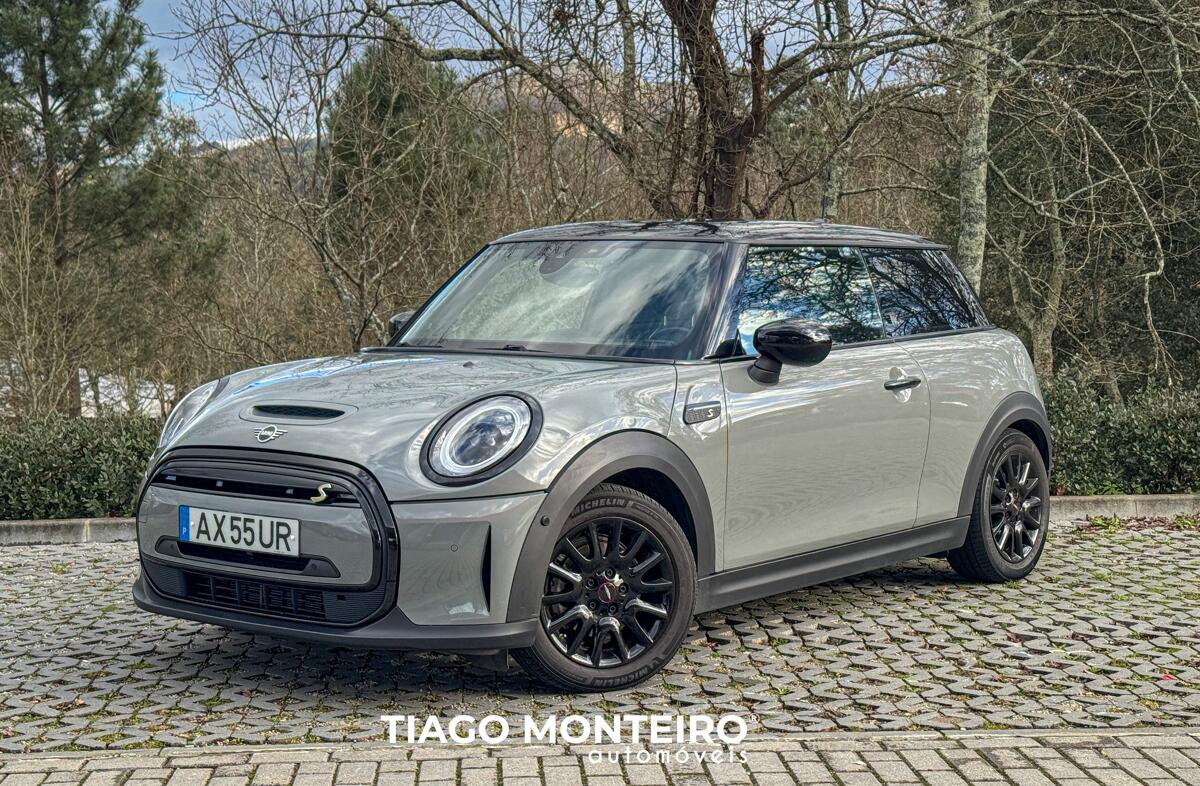 MINI Mini Cooper SE Mini Yours