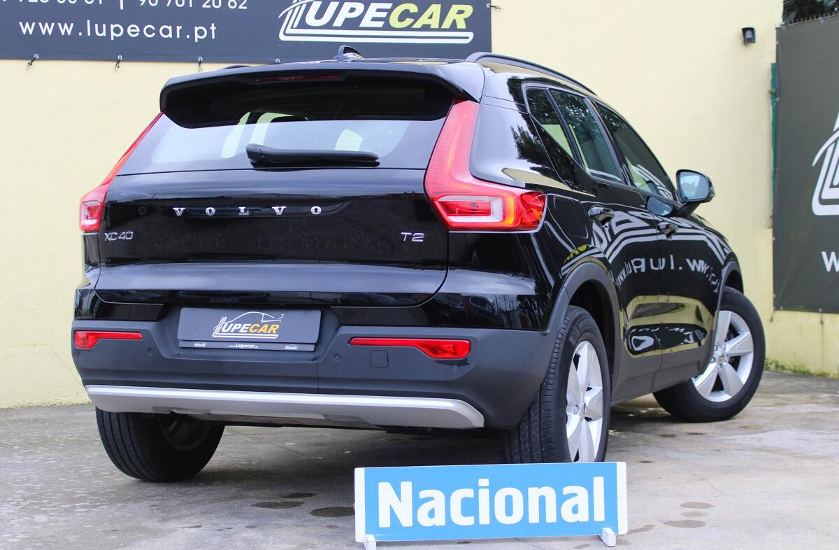 VOLVO XC40 1.5 T2 Essential Auto