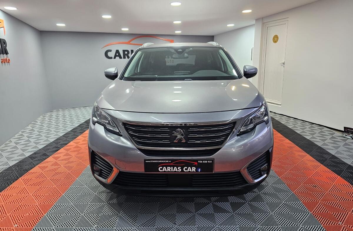 PEUGEOT 5008 1.5 BlueHDi Allure EAT8