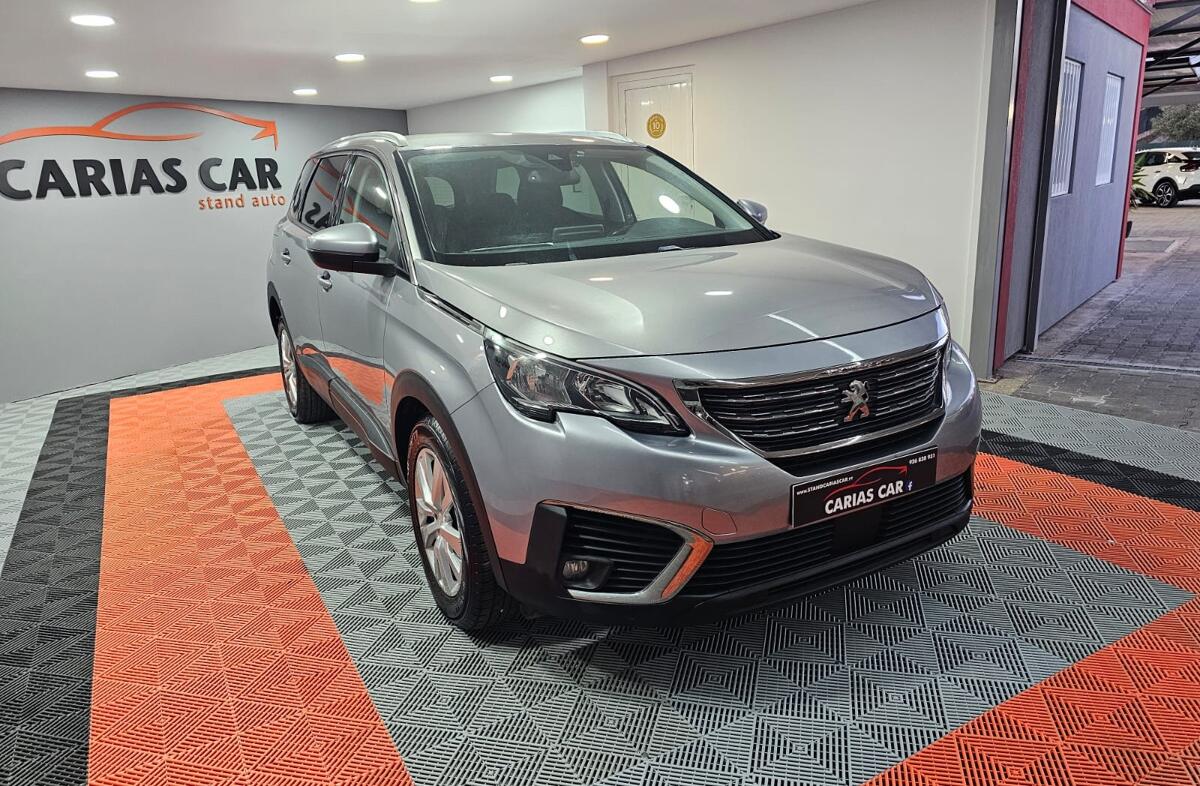 PEUGEOT 5008 1.5 BlueHDi Allure EAT8