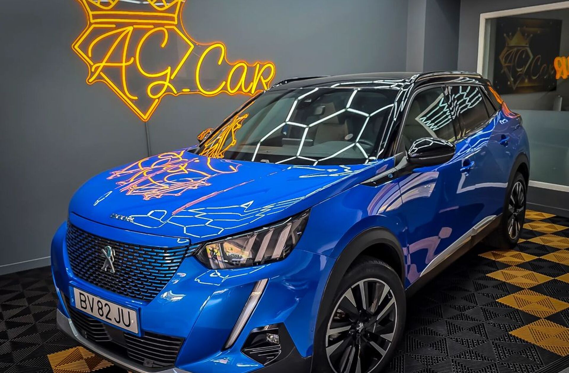 PEUGEOT 2008 e- 50 kWh GT