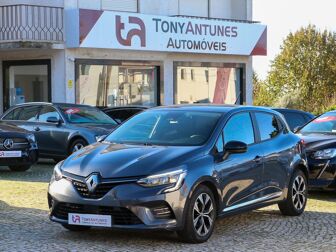 RENAULT Clio 1.0 TCe Intens