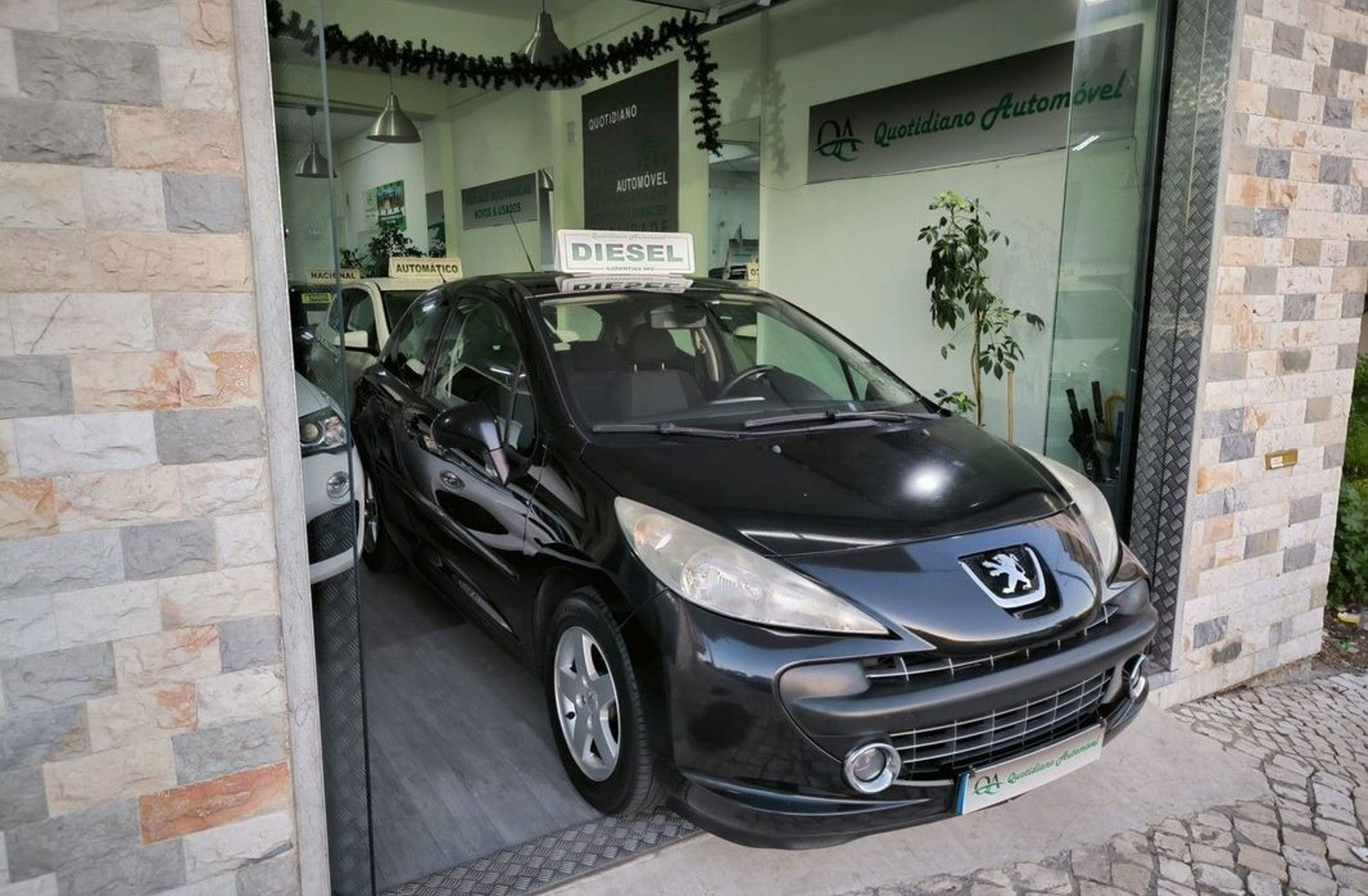 PEUGEOT 207 1.4 HDi Sport