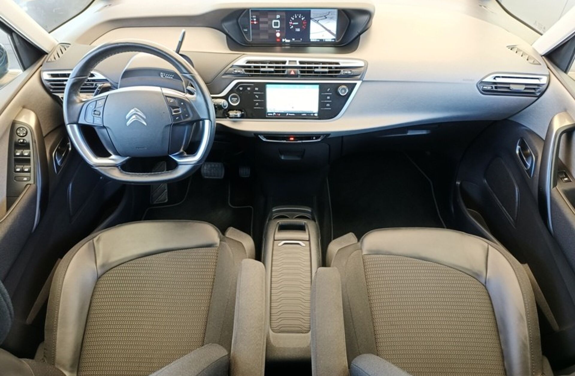 CITROEN C4 1.5 BlueHDi Shine EAT8