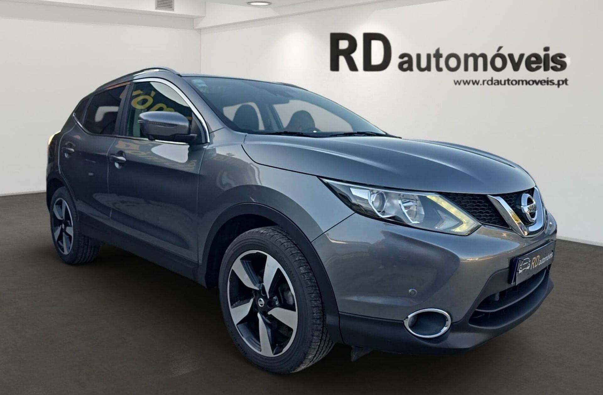 NISSAN Qashqai 1.5 dCi N-Connecta
